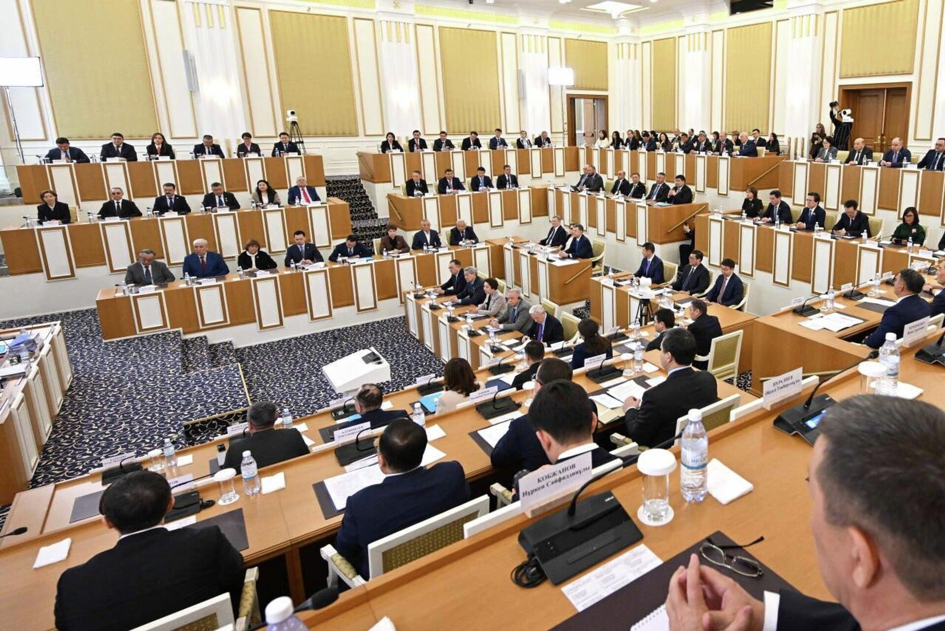 Первое заседание комиссии по Конституционной реформе  - Sputnik Казахстан, 1920, 24.01.2026