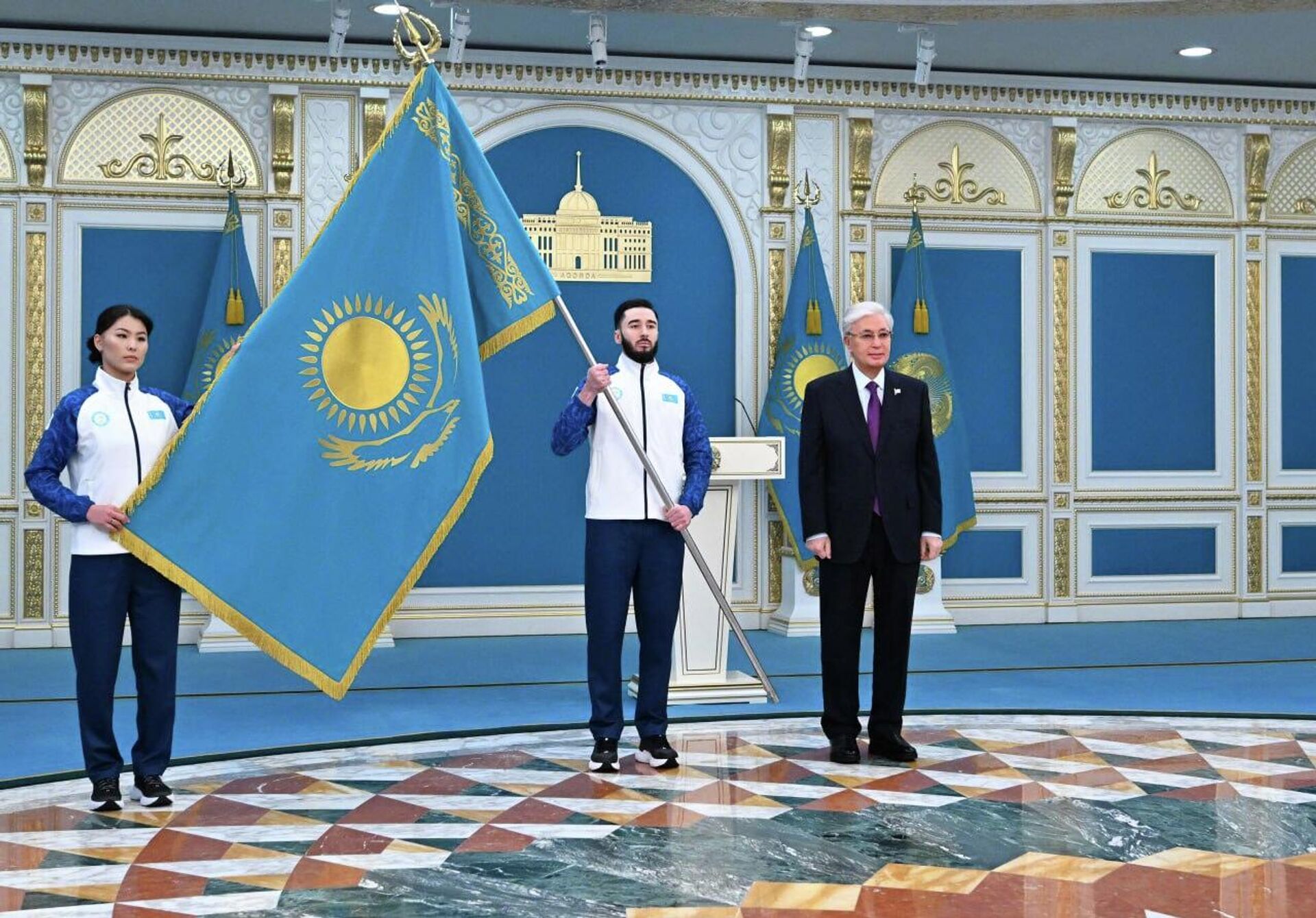 Знаменосцы олимпийской и паралимпийской команд Казахстана  - Sputnik Казахстан, 1920, 24.01.2026