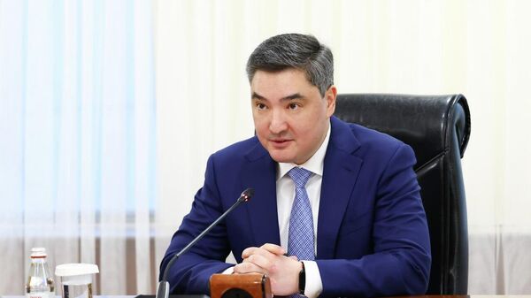 Премьер-министр Казахстана Олжас Бектенов  - Sputnik Қазақстан