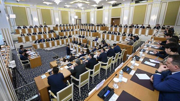 Конституционная комиссия обсуждает сводные предложения по реформе на втором заседании - Sputnik Казахстан