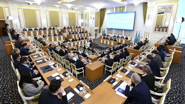 Конституционная реформа: как новый Курултай и Народный совет изменят Казахстан - видеомост - Sputnik Казахстан