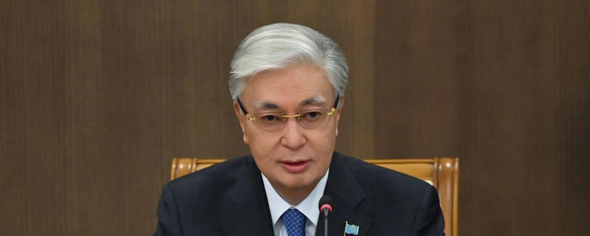 Сауатсыз, ашкөз, жемқорлыққа бейім адам ешқашан патриот бола алмайды - Тоқаев  - Sputnik Қазақстан, 1920, 28.01.2026