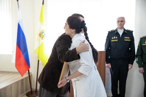 Статс-секретарь – замминистра обороны РФ Анна Цивилева проверила организацию предоставления мер соцподдержки военнослужащим ЮВО - Sputnik Казахстан