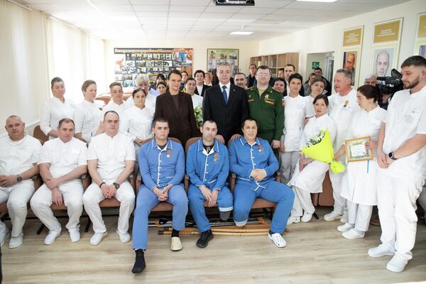 Статс-секретарь – замминистра обороны РФ Анна Цивилева проверила организацию предоставления мер соцподдержки военнослужащим ЮВО - Sputnik Казахстан