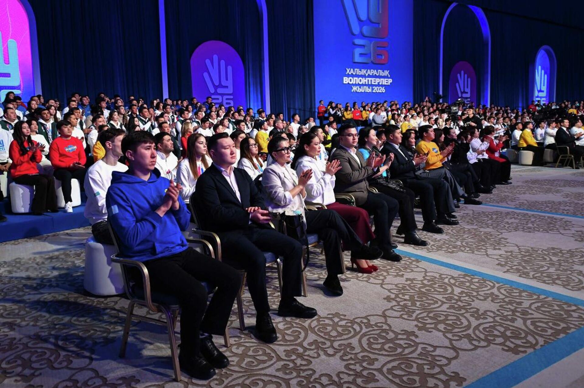 Касым-Жомарт Токаев выступил на Форуме волонтеров в Астане - Sputnik Қазақстан, 1920, 30.01.2026