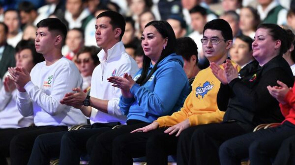 Касым-Жомарт Токаев выступил на Форуме волонтеров в Астане - Sputnik Қазақстан