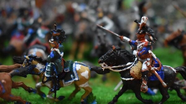 Исторические битвы создают военнослужащие Карагандинского гарнизона - Sputnik Казахстан