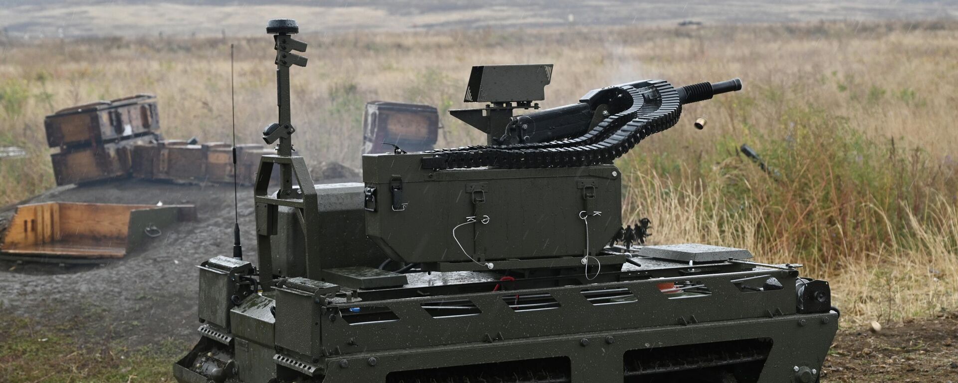 Наземный робототехнический комплекс Курьер, архивное фото - Sputnik Казахстан, 1920, 31.01.2026