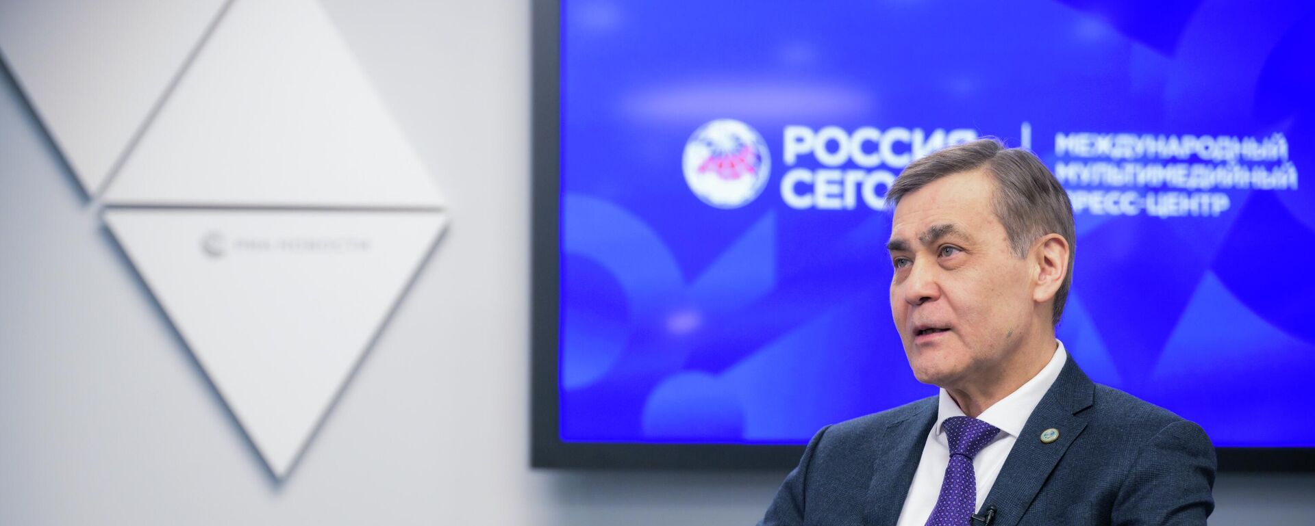 Генеральный секретарь ШОС Нурлан Ермекбаев - Sputnik Казахстан, 1920, 01.03.2026