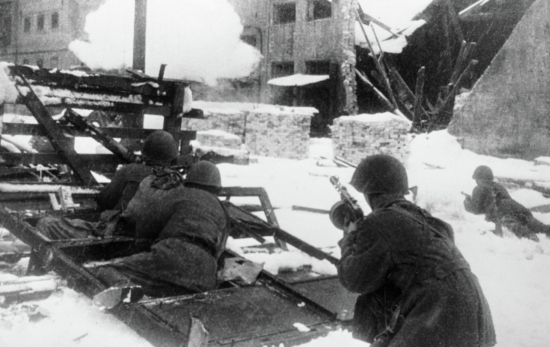 Оборона Сталинграда. Бой в черте города - Sputnik Казахстан, 1920, 02.02.2026