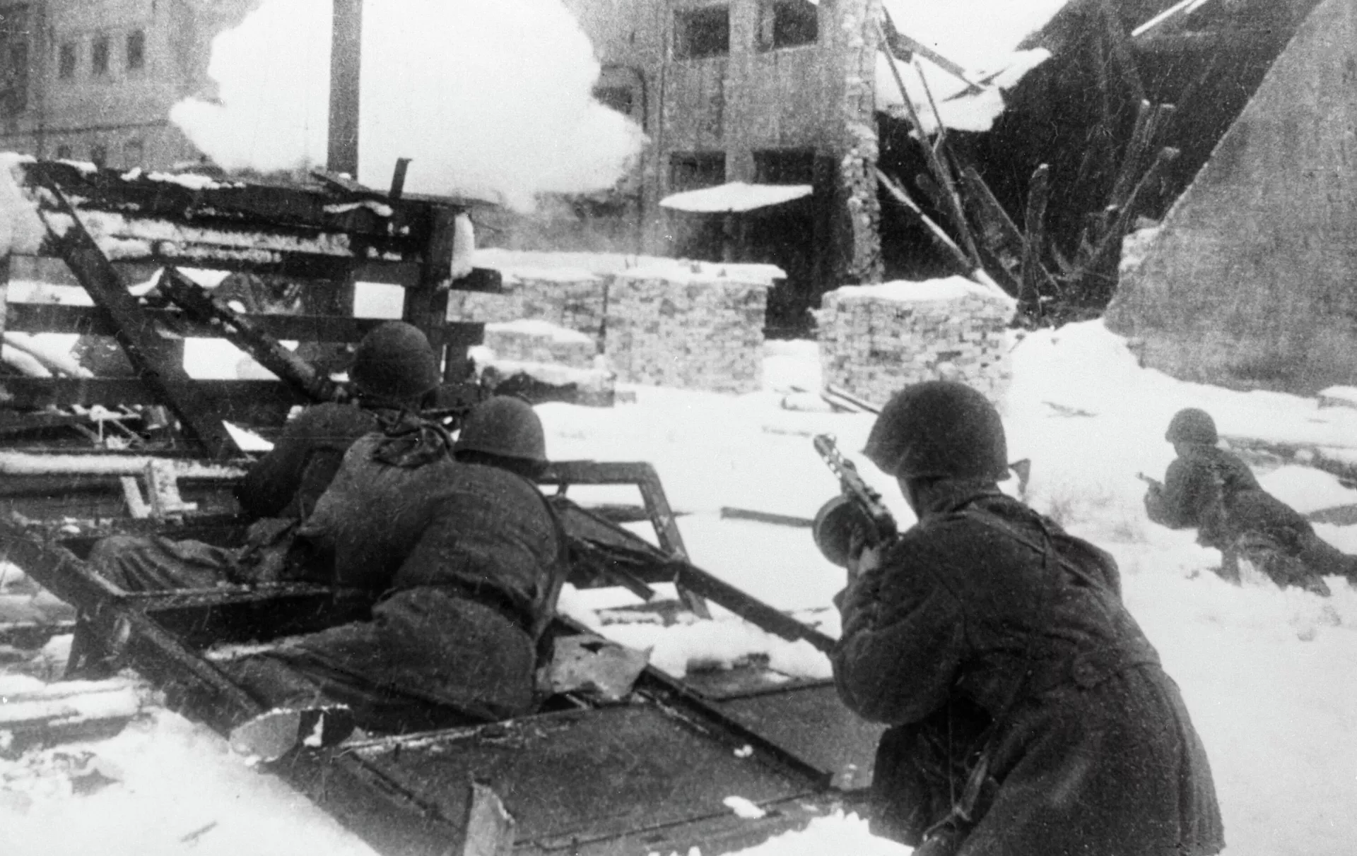 Оборона Сталинграда. Бой в черте города - Sputnik Казахстан, 1920, 02.02.2026