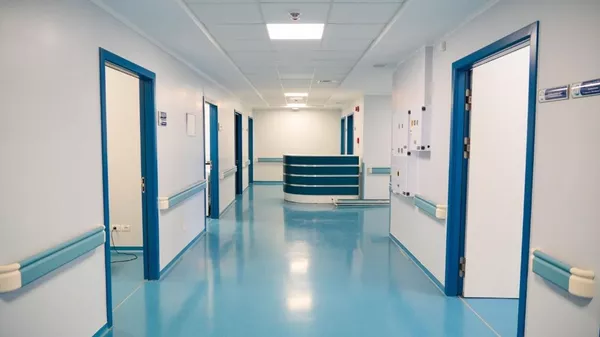 Аким Астаны Женис Касымбек посетил строящиеся медучреждения Астаны - Sputnik Қазақстан