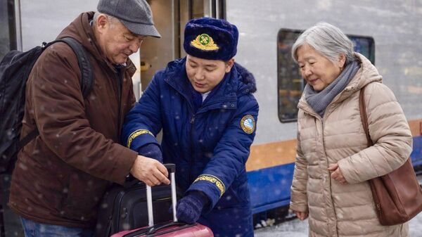 Пассажиры поезда - Sputnik Казахстан