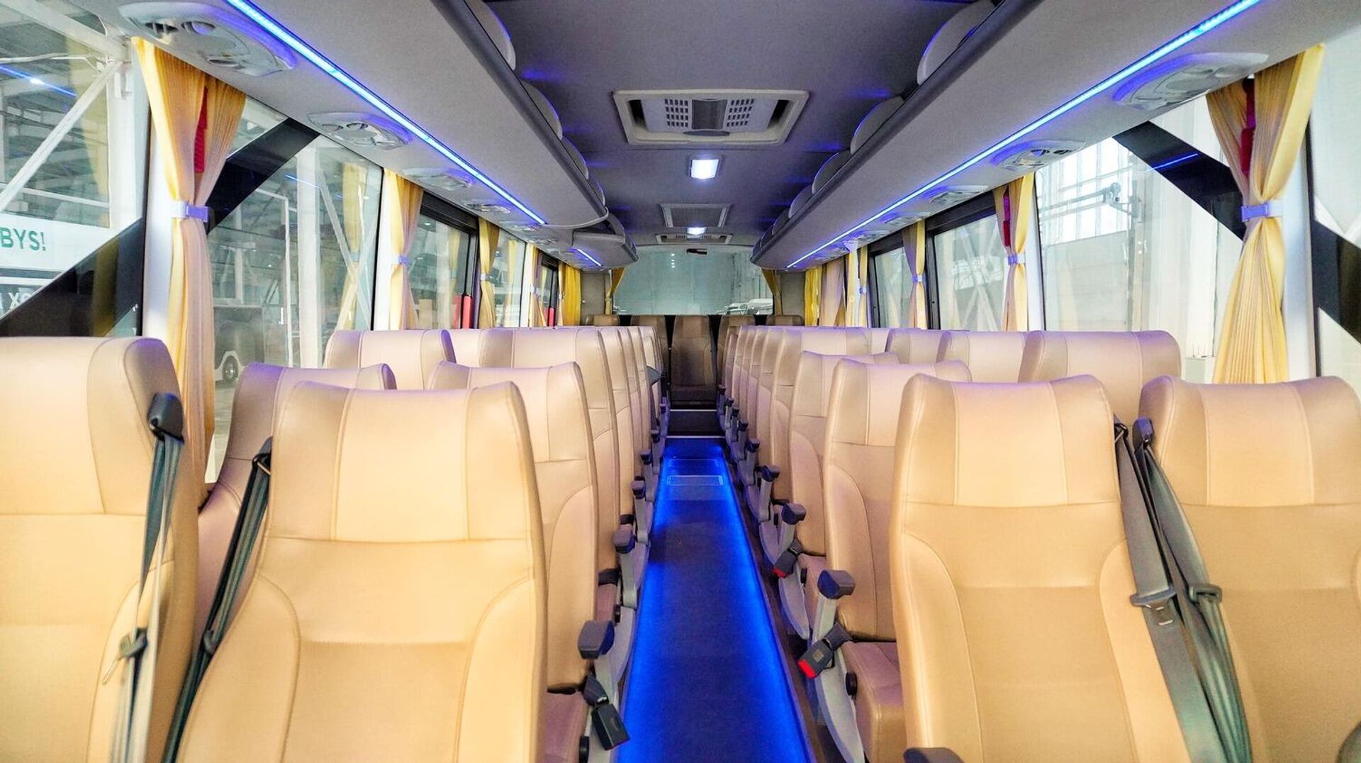 Электрические автобусы казахстанского производства - Sputnik Казахстан, 1920, 04.02.2026