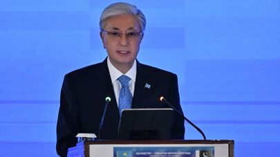 Токаев и Шариф приняли участие в работе казахско-пакистанского бизнес-форума