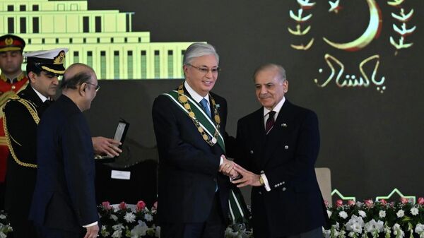 Қасым-Жомарт Тоқаевқа Nishan-e-Pakistan ордені табысталды - Sputnik Қазақстан