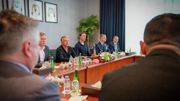 Переговоры представителей РФ, США и Украины в Абу-Даби - Sputnik Казахстан