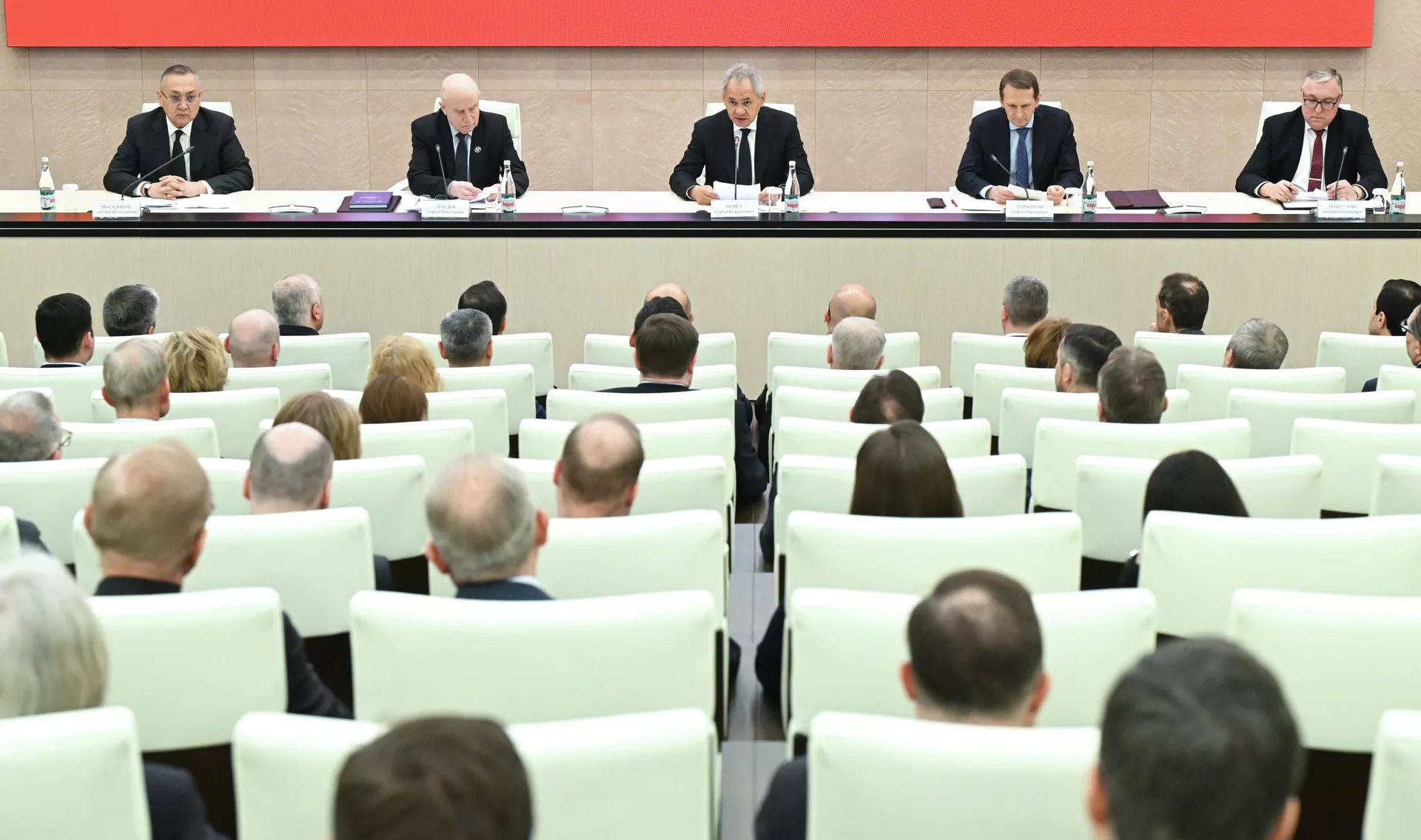 Презентация в Москве документальных сборников Республики – фронту 1941-1945 - Sputnik Казахстан, 1920, 06.02.2026