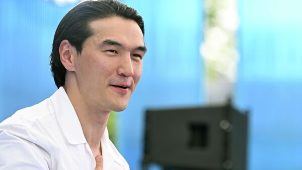 Stand-up комик Нурлан Сабуров на фестивале VK Fest в Москве, архивное фото - Sputnik Казахстан