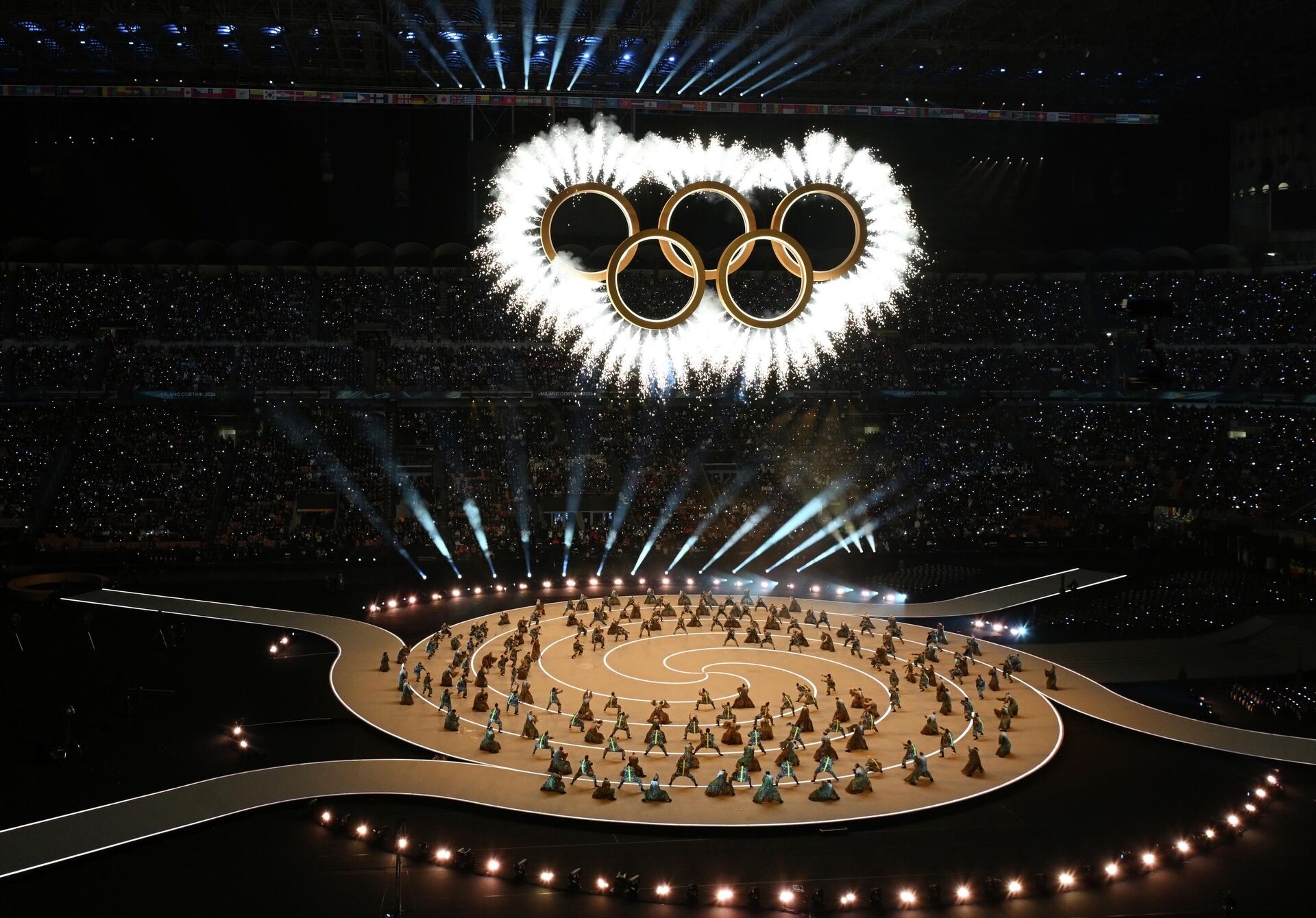 Церемония открытия XXV зимних Олимпийских игр на стадионе Сан-Сиро в Милане - Sputnik Казахстан, 1920, 07.02.2026