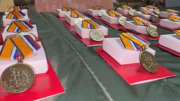 В зоне СВО состоялось награждение бойцов добровольческого отряда БАРС-16 - Sputnik Казахстан