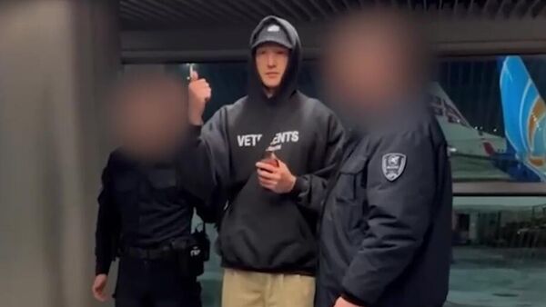 Комику Нурлану Сабурову запретили въезд в Россию - Sputnik Казахстан