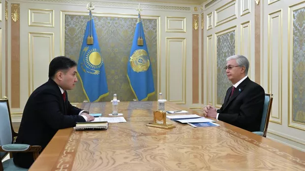 Министра труда и соцзащиты населения Казахстана Аскарбека Ертаева принял Касым-Жомарт Токаев  - Sputnik Қазақстан