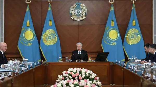 Касым-Жомарт Токаев провел расширенное заседание правительства - Sputnik Казахстан