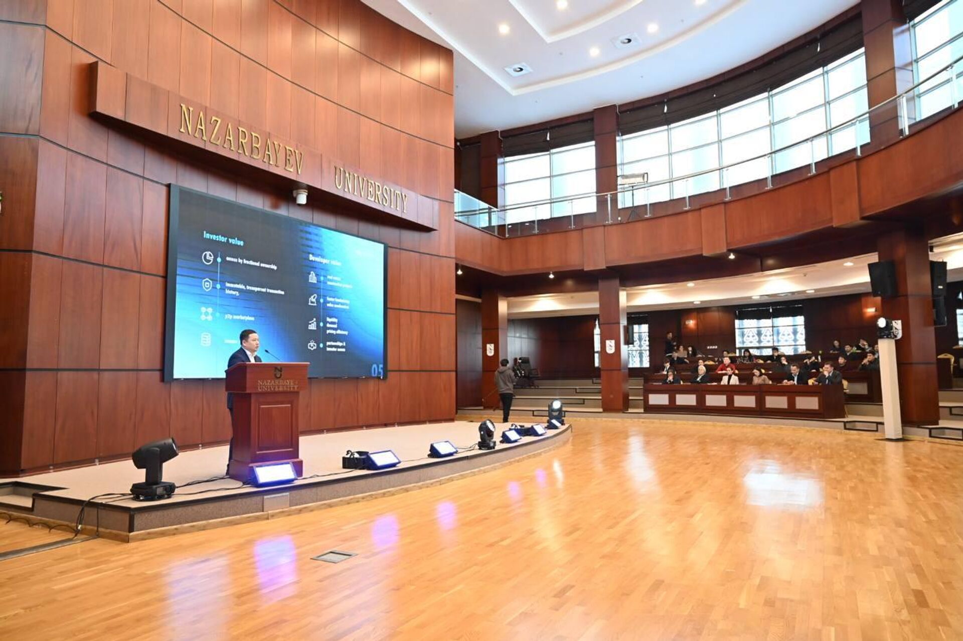 В регуляторной песочнице Национального Банка запущен проект по токенизации недвижимости - Sputnik Казахстан, 1920, 11.02.2026