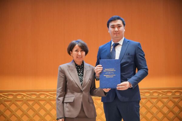  14 казахстанских ученых стали обладателями новых квартир - Sputnik Казахстан