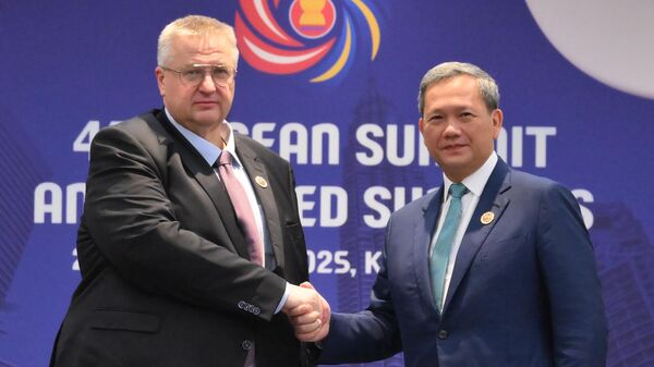 Зампредседателя правительства РФ Алексей Оверчук на саммите АСЕАН в Малайзии, архивное фото  - Sputnik Казахстан