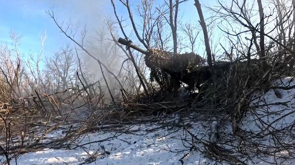 Артиллерия 90-й гвардейской танковой дивизии группировки войск Центр - Sputnik Казахстан