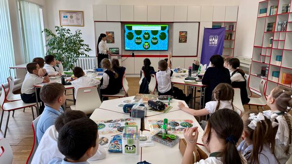 Праздник в Международный день дарения книги провел Русский дом в Усть-Каменогорске - Sputnik Казахстан