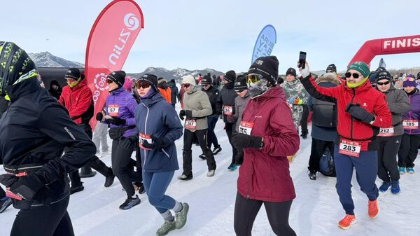 Бурабайда халықаралық мұзда жүгіру жарысы өтті  - Sputnik Қазақстан