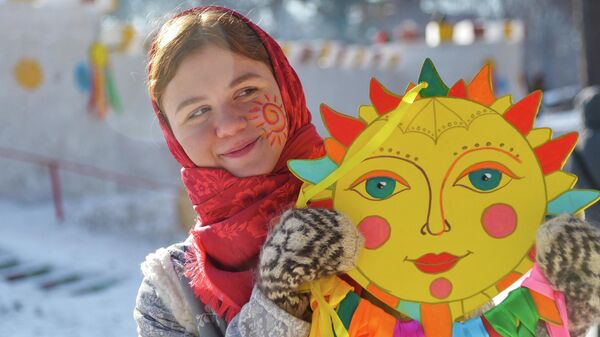 Празднование Масленицы  - Sputnik Казахстан