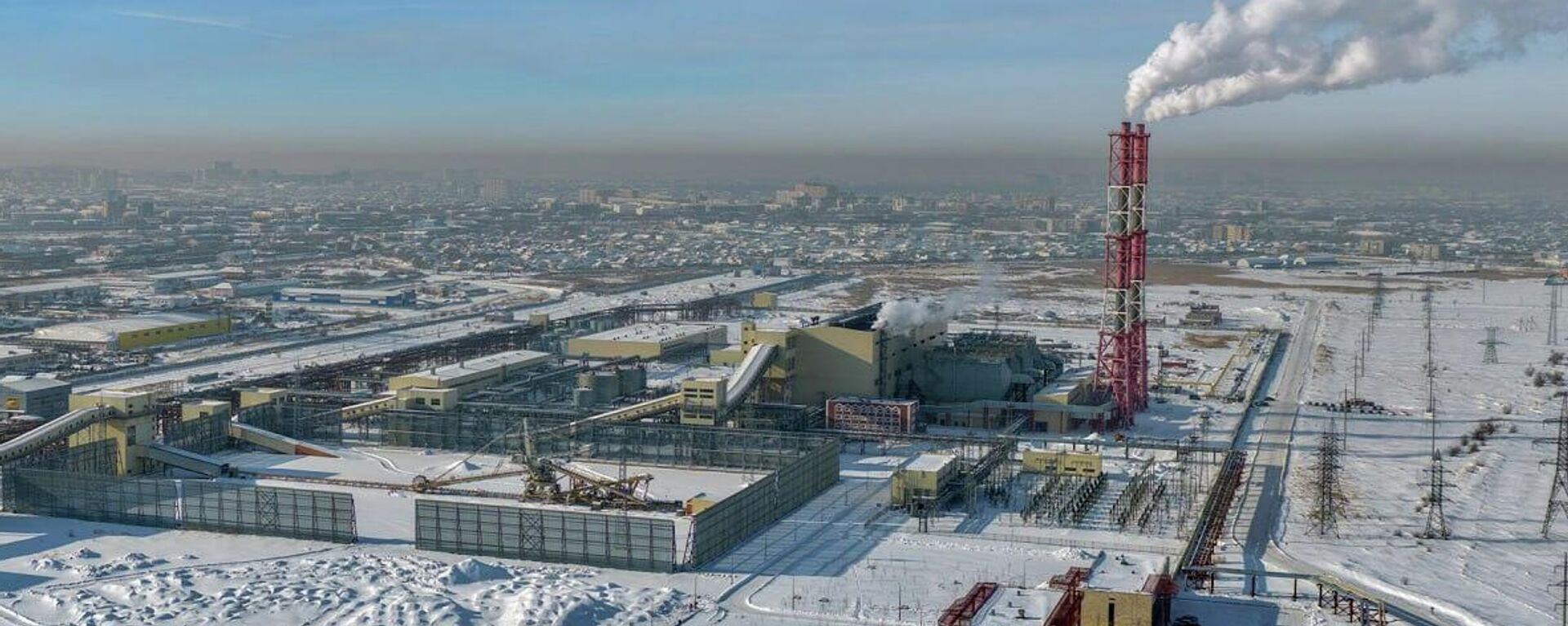 Премьер Казахстана Олжас Бектенов посетил ТЭЦ-3 в Астане - Sputnik Казахстан, 1920, 19.02.2026