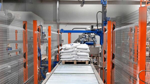 Абай облысында бұршақ және майлы дақылдарды өңдейтін зауыт іске қосылды - Sputnik Қазақстан