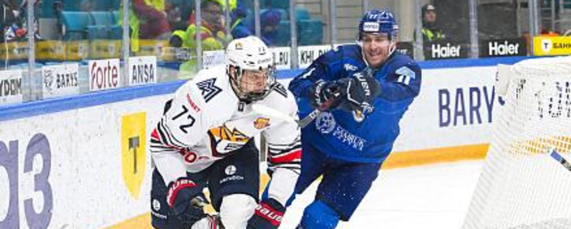 Матч между ХК Барыс и ХК Металлург - Sputnik Казахстан, 1920, 18.02.2026