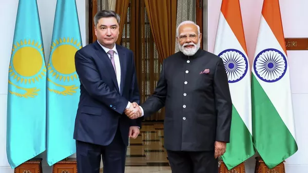 Премьер Казахстана Олжас Бектенов и премьер Индии Нарендра Моди - Sputnik Қазақстан