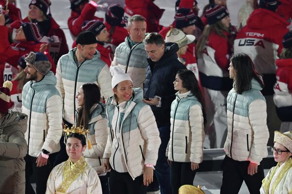 Церемония закрытия XXV Олимпийских игр в Вероне Церемония закрытия XXV Олимпийских игр в Вероне - Sputnik Казахстан