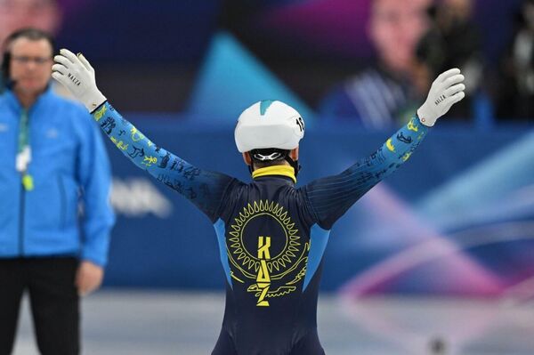 Член сборной Казахстана на Олимпиаде в Италии Член сборной Казахстана на Олимпиаде в Италии - Sputnik Казахстан