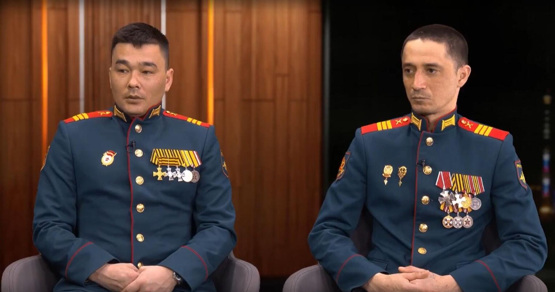 Участники СВО Николай Куменов и Булат Гайсин дали интервью Sputnik Участники СВО Николай Куменов и Булат Гайсин дали интервью Sputnik - Sputnik Казахстан, 1920, 23.02.2026