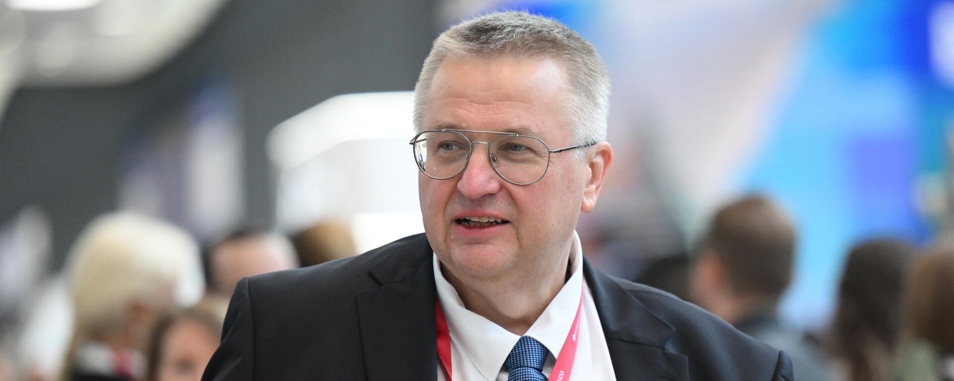 Алексей Оверчук - заместитель председателя правительства РФ - Sputnik Казахстан, 1920, 06.08.2026