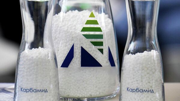 Удобрение карбамид  - Sputnik Казахстан