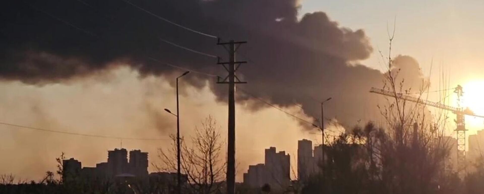 Удары по Тегерану - Sputnik Казахстан, 1920, 04.03.2026