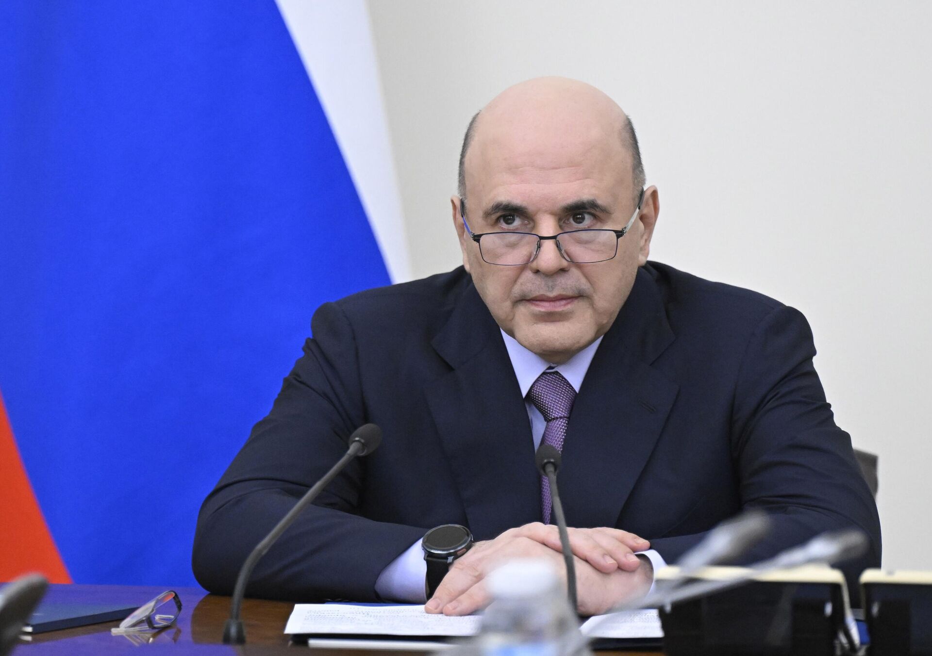 Премьер-министр Михаил Мишустин провел совещание с вице-премьерами РФ - Sputnik Казахстан, 1920, 04.03.2026