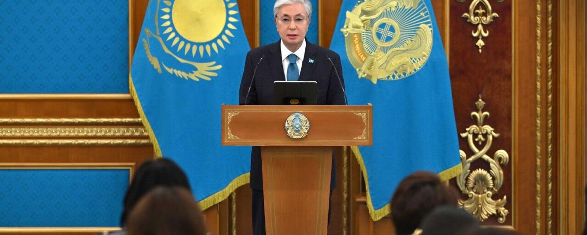 Тоқаев мереке қарсаңында бір топ қыз-келіншекті мемлекеттік наградамен марапаттады - Sputnik Қазақстан, 1920, 06.03.2026