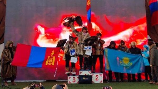 Беркутчи из Казахстана завоевал серебро чемпионата мира по охоте с ловчими птицами  - Sputnik Казахстан