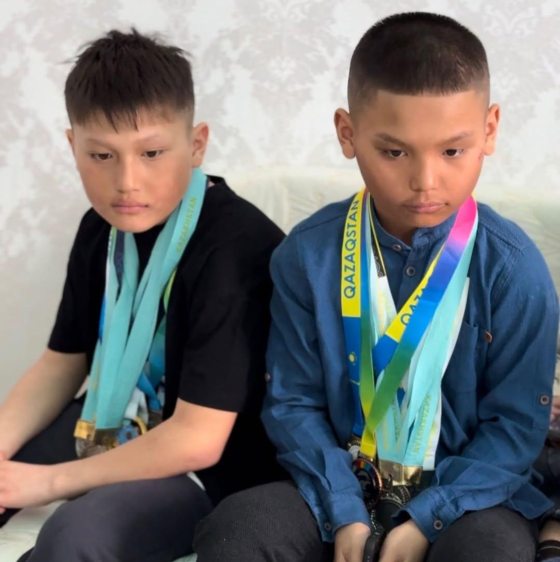 Ақтөбеде көпбалалы анаға құрмет көрсетілді - Sputnik Қазақстан, 1920, 09.03.2026