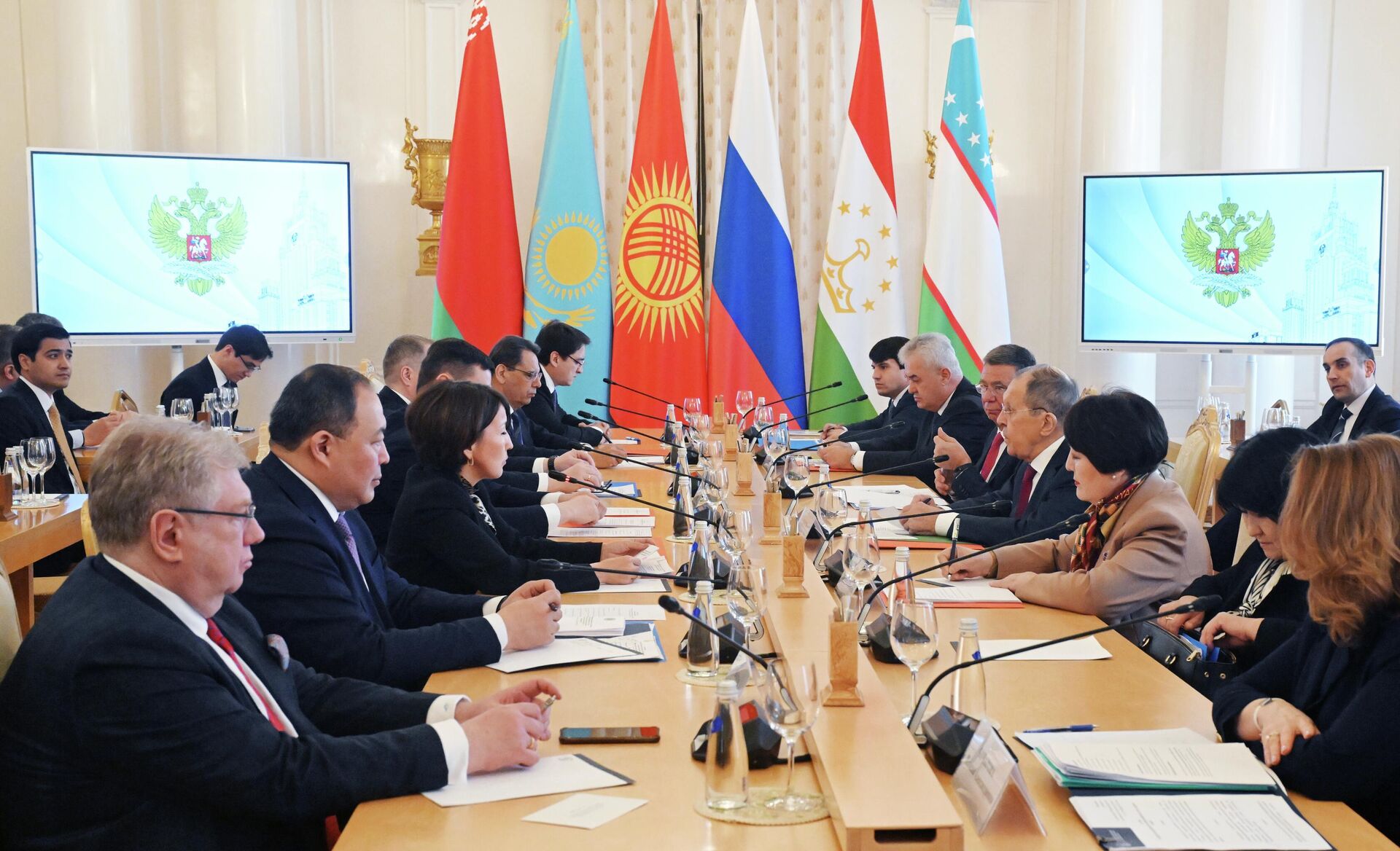 Первая Министерская конференция Международной организации по русскому языку в Москве Первая Министерская конференция Международной организации по русскому языку в Москве - Sputnik Казахстан, 1920, 12.03.2026